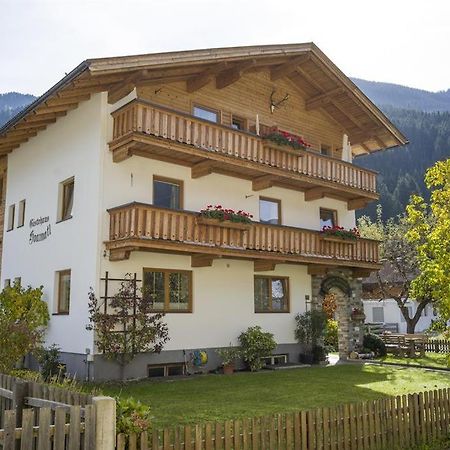 Gaestehaus Hoamatl Mayrhofen Esterno foto