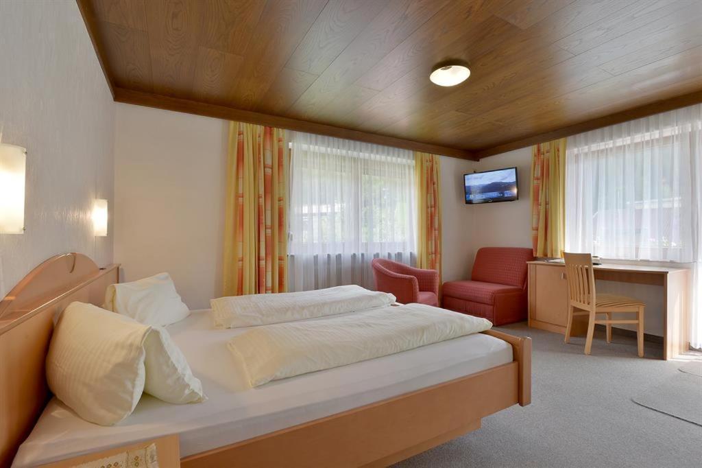 Gaestehaus Hoamatl Mayrhofen Esterno foto