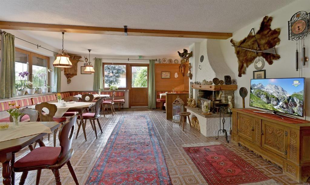 Gaestehaus Hoamatl Mayrhofen Esterno foto